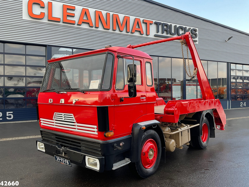 DAF FA 1600 DF 485 14 Ton portaalarmsysteem Oldtimer - Konténerszállító: 1 kép. DAF FA 1600 DF 485 14 Ton portaalarmsysteem Oldtimer - Konténerszállító: 1 kép.