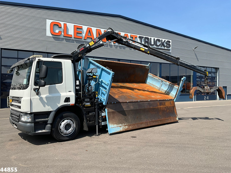 DAF FA 65 CF 250 Hiab 8 Tonmeter laadkraan - Billenőplatós teherautó, Darus autó: 2 kép. DAF FA 65 CF 250 Hiab 8 Tonmeter laadkraan - Billenőplatós teherautó, Darus autó: 2 kép.