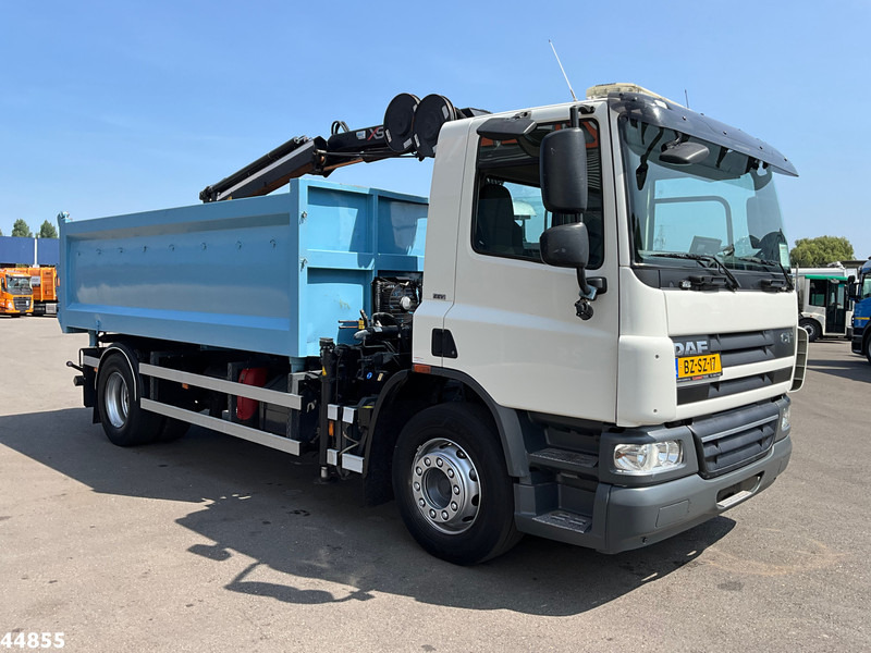 DAF FA 65 CF 250 Hiab 8 Tonmeter laadkraan - Billenőplatós teherautó, Darus autó: 4 kép. DAF FA 65 CF 250 Hiab 8 Tonmeter laadkraan - Billenőplatós teherautó, Darus autó: 4 kép.