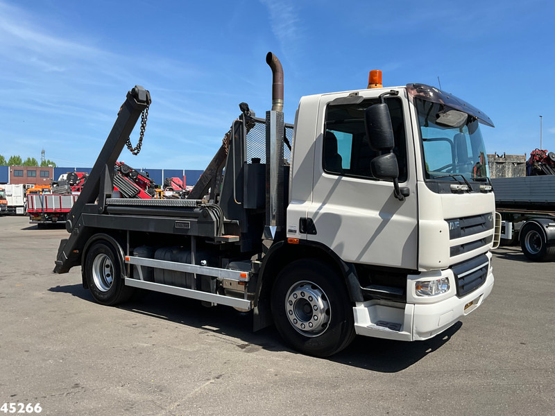 DAF FA 75 CF 250 Euro 5 Hyvalift 12 Ton portaalarmsysteem - Konténerszállító: 2 kép. DAF FA 75 CF 250 Euro 5 Hyvalift 12 Ton portaalarmsysteem - Konténerszállító: 2 kép.