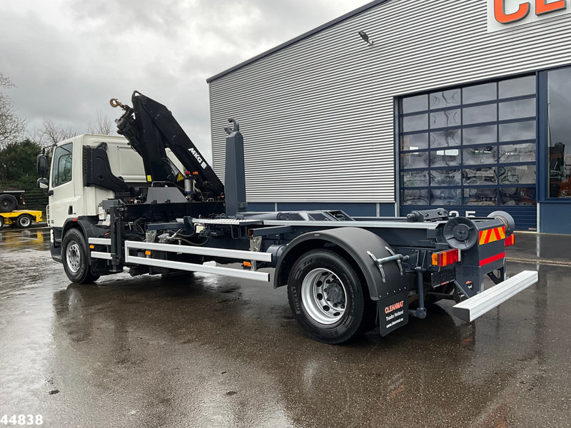 DAF FA 75 CF 250 MKG 14 Tonmeter laadkraan - Horgos rakodó teherautó, Darus autó: 3 kép. DAF FA 75 CF 250 MKG 14 Tonmeter laadkraan - Horgos rakodó teherautó, Darus autó: 3 kép.