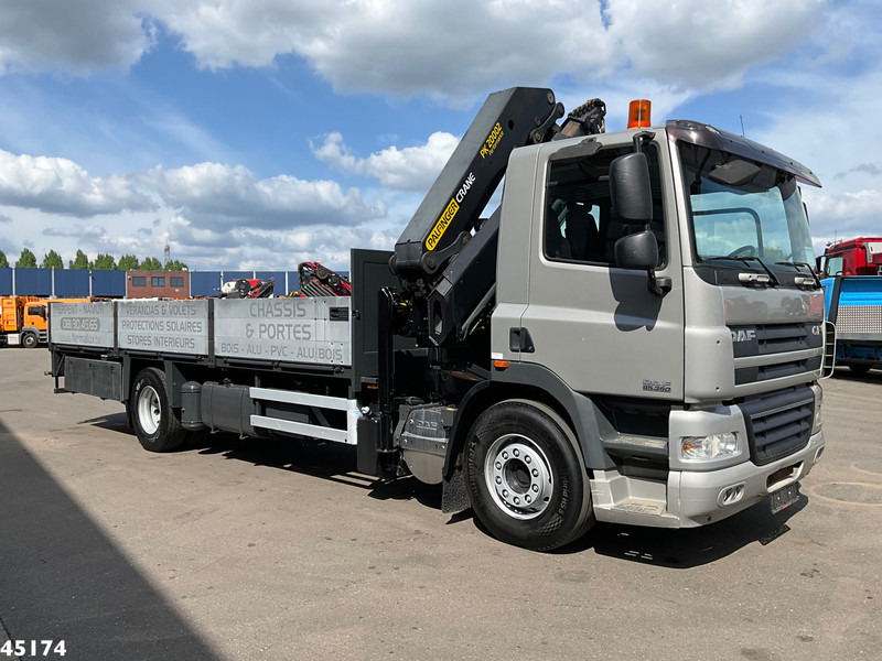 DAF FA 85 CF 360 Palfinger 20 Tonmeter laadkraan - Darus autó: 5 kép. DAF FA 85 CF 360 Palfinger 20 Tonmeter laadkraan - Darus autó: 5 kép.