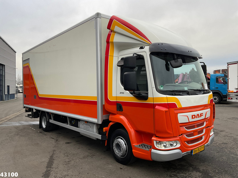 DAF FA LF 210 Euro 6 with DHollandia taillift - Dobozos felépítményű teherautó: 5 kép. DAF FA LF 210 Euro 6 with DHollandia taillift - Dobozos felépítményű teherautó: 5 kép.