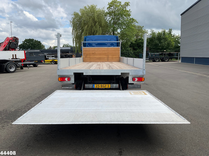 DAF FA LF 250 Euro 6 Autotransporter met laadklep - Autószállító teherautó: 4 kép. DAF FA LF 250 Euro 6 Autotransporter met laadklep - Autószállító teherautó: 4 kép.