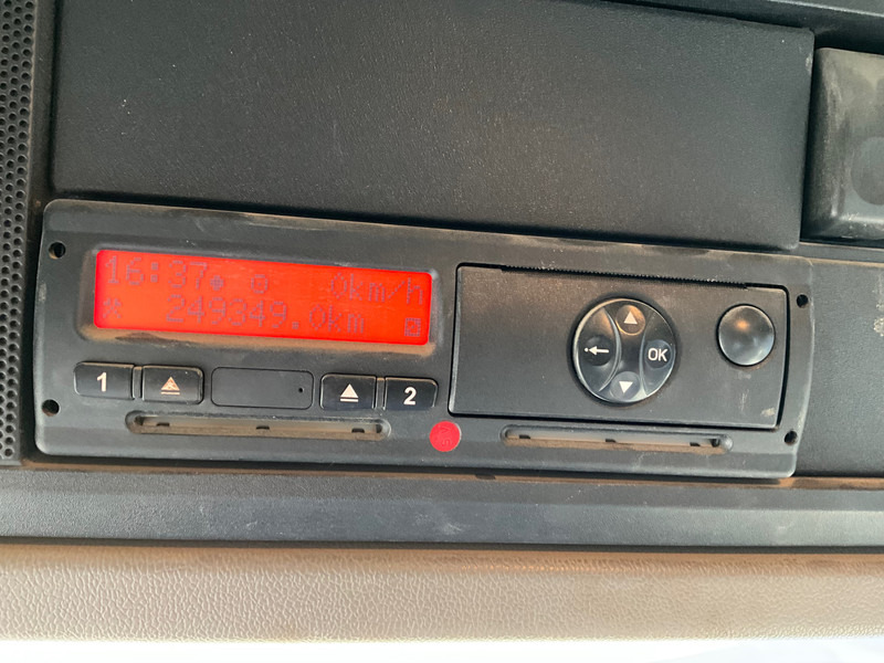 Horgos rakodó teherautó, Darus autó DAF FAD 85 CF 460 8x4 Hiab 16 Tonmeter laadkraan: 20 kép.