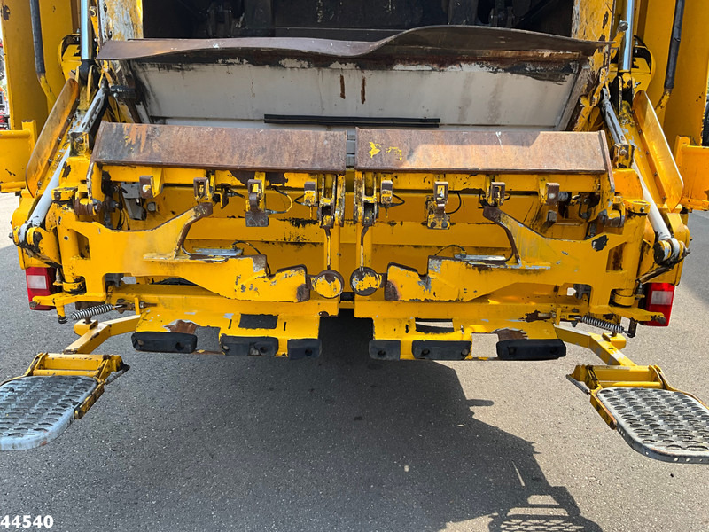 DAF FAG 75 CF 250 Euro 3 Geesink 20m³ - Szemetesautó: 3 kép. DAF FAG 75 CF 250 Euro 3 Geesink 20m³ - Szemetesautó: 3 kép.