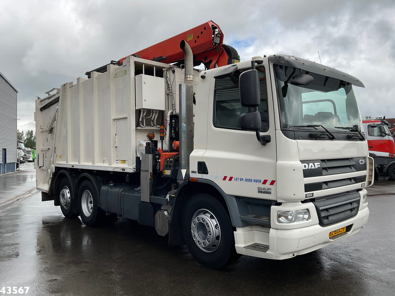 DAF FAN 75 CF 250 Palfinger 23 Tonmeter laadkraan - Szemetesautó: 3 kép. DAF FAN 75 CF 250 Palfinger 23 Tonmeter laadkraan - Szemetesautó: 3 kép.
