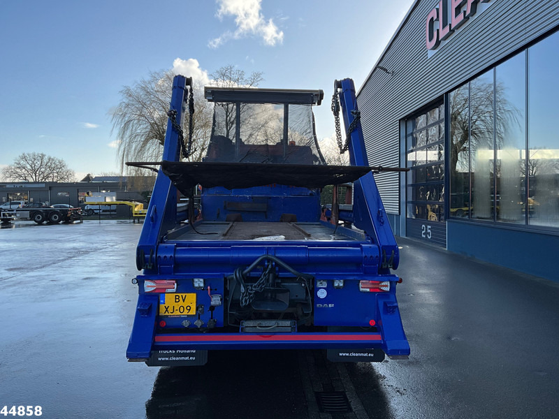 DAF FAN 85 CF 360 Manual VDL 18 Ton portaalarmsysteem - Konténerszállító: 5 kép. DAF FAN 85 CF 360 Manual VDL 18 Ton portaalarmsysteem - Konténerszállító: 5 kép.