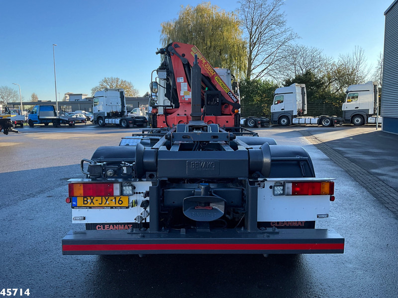 DAF FAN 85 CF 360 Palfinger 23 Tonmeter laadkraan - Horgos rakodó teherautó, Darus autó: 2 kép. DAF FAN 85 CF 360 Palfinger 23 Tonmeter laadkraan - Horgos rakodó teherautó, Darus autó: 2 kép.