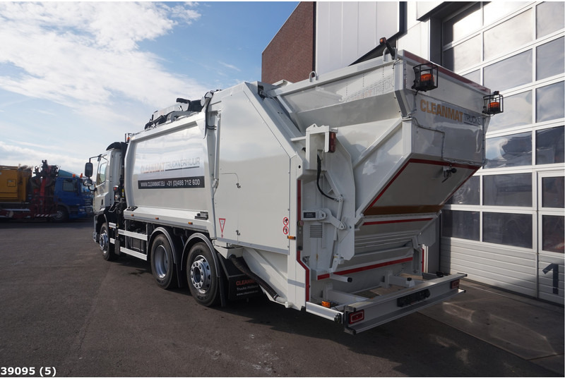 DAF FAN CF 340 Hiab 21 Tonmeter laadkraan - Szemetesautó: 3 kép. DAF FAN CF 340 Hiab 21 Tonmeter laadkraan - Szemetesautó: 3 kép.