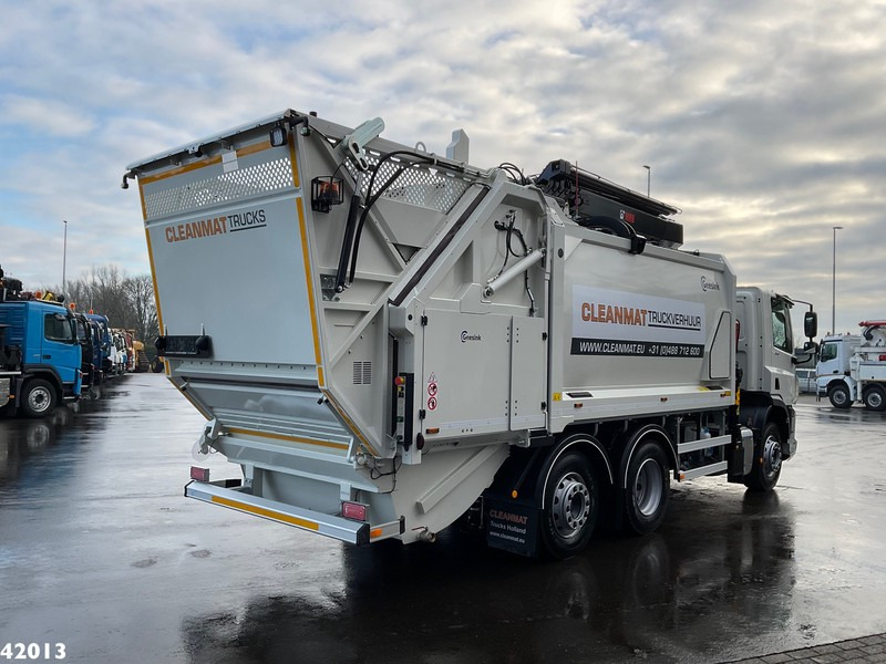 DAF FAN CF 340 Hiab 23 ton/meter laadkraan - Szemetesautó: 5 kép. DAF FAN CF 340 Hiab 23 ton/meter laadkraan - Szemetesautó: 5 kép.