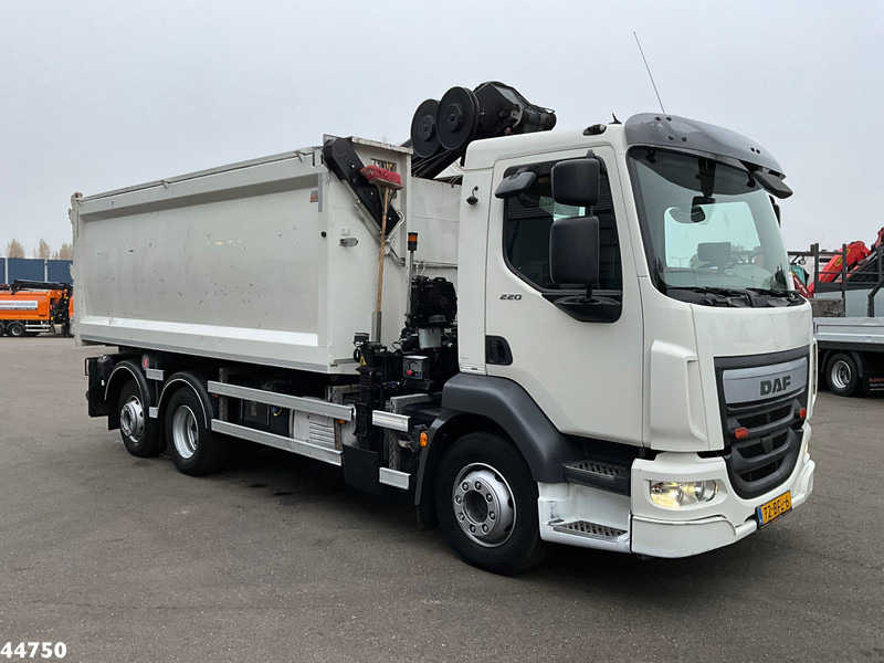DAF FAN LF 220 Euro 6 Hiab 11 Tonmeter laadkraan Just 166.649 Km! - Billenőplatós teherautó, Darus autó: 3 kép. DAF FAN LF 220 Euro 6 Hiab 11 Tonmeter laadkraan Just 166.649 Km! - Billenőplatós teherautó, Darus autó: 3 kép.