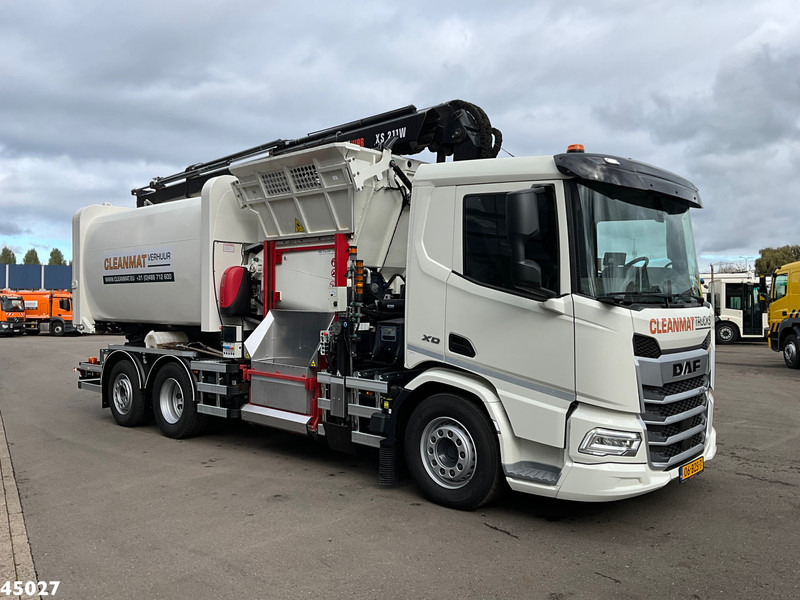 DAF FAN XD 340 Hiab 21 Tonmeter laadkraan - Szemetesautó: 4 kép. DAF FAN XD 340 Hiab 21 Tonmeter laadkraan - Szemetesautó: 4 kép.