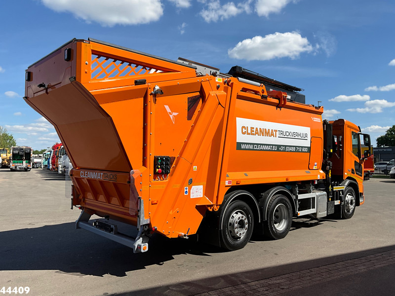 DAF FAN XD 340 Hiab 23 Tonmeter laadkraan - Szemetesautó: 5 kép. DAF FAN XD 340 Hiab 23 Tonmeter laadkraan - Szemetesautó: 5 kép.
