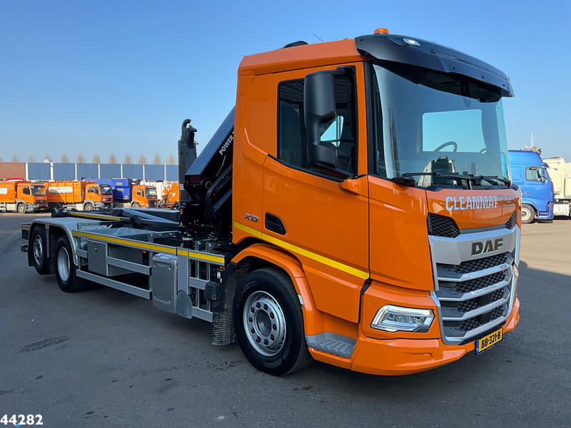 DAF FAN XD 450 Euro 6 HMF 23 Tonmeter laadkraan - Horgos rakodó teherautó, Darus autó: 3 kép. DAF FAN XD 450 Euro 6 HMF 23 Tonmeter laadkraan - Horgos rakodó teherautó, Darus autó: 3 kép.