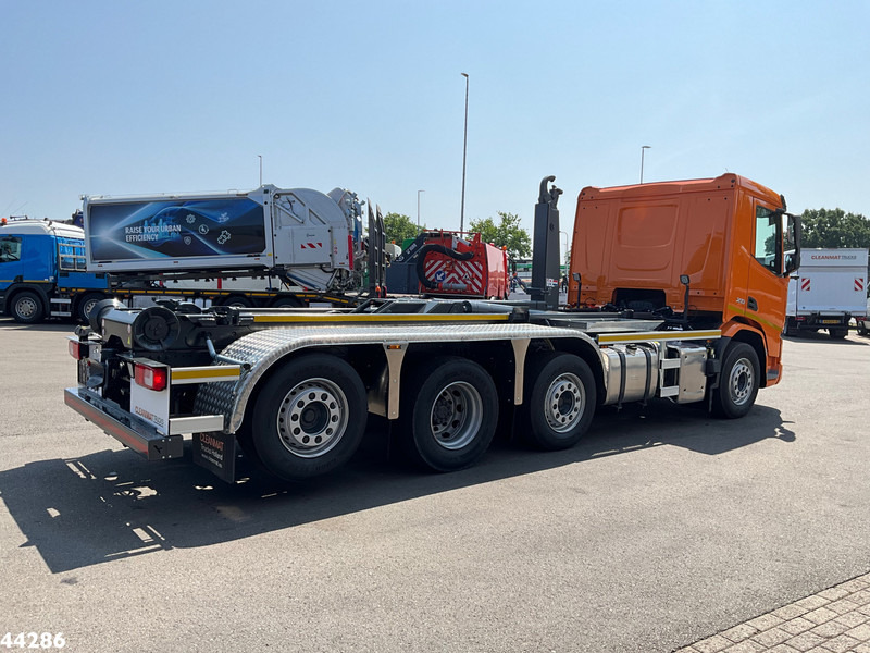 DAF FAQ XD 450 VDL 30 Ton haakarmsysteem - Horgos rakodó teherautó: 5 kép. DAF FAQ XD 450 VDL 30 Ton haakarmsysteem - Horgos rakodó teherautó: 5 kép.