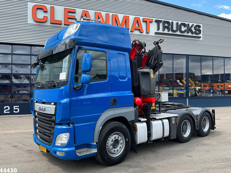 DAF FAT 85.510 6x4 Euro 6 Retarder Fassi 36 Tonmeter laadkraan - Darus autó: 2 kép. DAF FAT 85.510 6x4 Euro 6 Retarder Fassi 36 Tonmeter laadkraan - Darus autó: 2 kép.