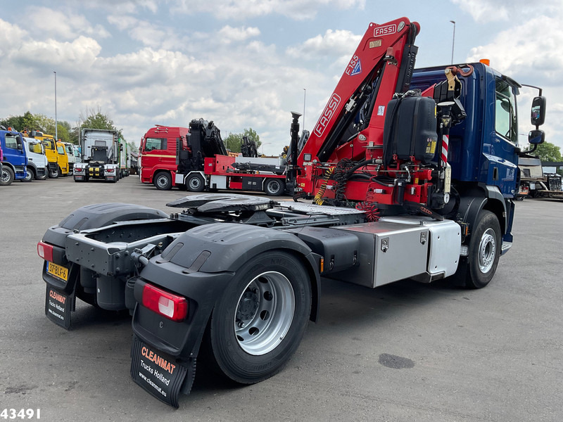 DAF FT CF 370 Euro 6 Fassi 15 Tonmeter laadkraan - Darus autó: 4 kép. DAF FT CF 370 Euro 6 Fassi 15 Tonmeter laadkraan - Darus autó: 4 kép.