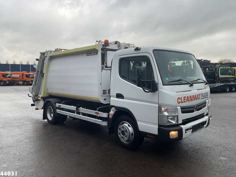 FUSO Canter 7C15 Euro 6 Zoeller 7m³ Just 177.560 km! - Szemetesautó: 2 kép. FUSO Canter 7C15 Euro 6 Zoeller 7m³ Just 177.560 km! - Szemetesautó: 2 kép.