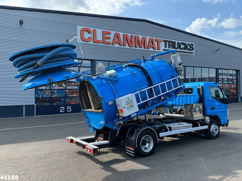 FUSO Canter 9C18 Euro 6 Simon Moos 6m³ Combi kolkenzuiger - Szippantós autó: 1 kép. FUSO Canter 9C18 Euro 6 Simon Moos 6m³ Combi kolkenzuiger - Szippantós autó: 1 kép.