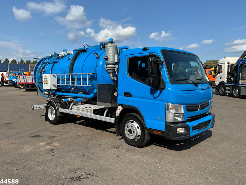 FUSO Canter 9C18 Euro 6 Simon Moos 6m³ Combi kolkenzuiger - Szippantós autó: 3 kép. FUSO Canter 9C18 Euro 6 Simon Moos 6m³ Combi kolkenzuiger - Szippantós autó: 3 kép.