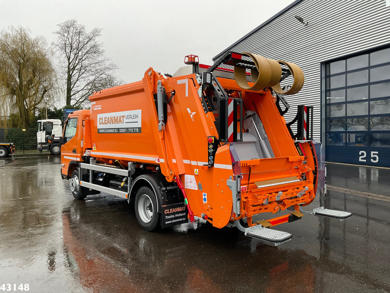 FUSO Canter Terberg 7m³ - Szemetesautó: 3 kép. FUSO Canter Terberg 7m³ - Szemetesautó: 3 kép.