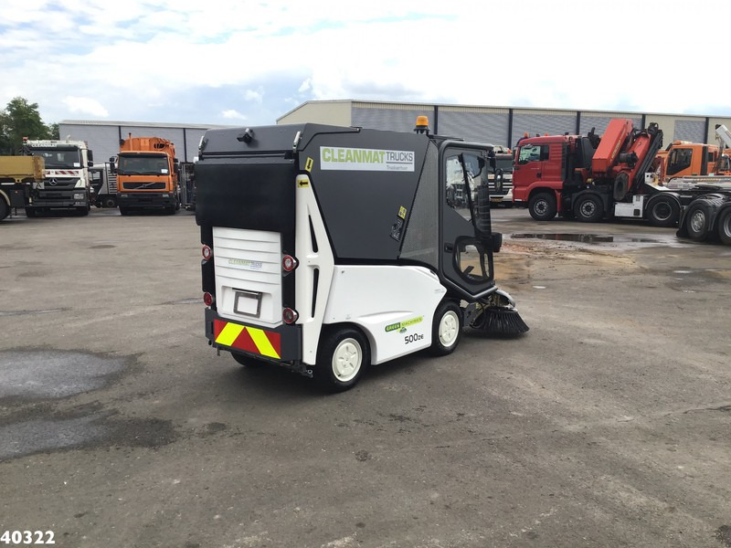 Green machine 500 ZE PLUS Electric sweeper - Utcaseprő gép, Elektromos kishaszonjármű: 3 kép. Green machine 500 ZE PLUS Electric sweeper - Utcaseprő gép, Elektromos kishaszonjármű: 3 kép.