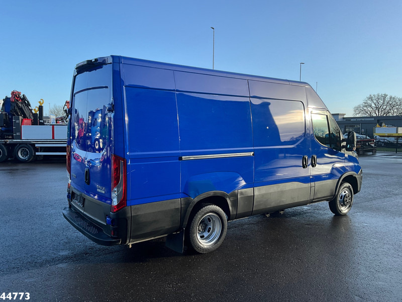 Iveco Daily 35C18 RIONED hogedrukwater installatie - Szippantós autó: 5 kép. Iveco Daily 35C18 RIONED hogedrukwater installatie - Szippantós autó: 5 kép.
