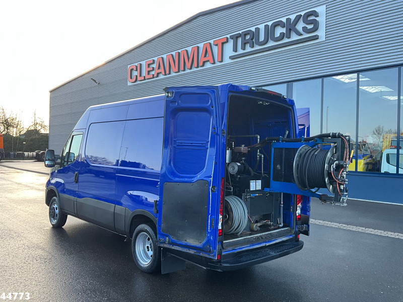 Iveco Daily 35C18 RIONED hogedrukwater installatie - Szippantós autó: 1 kép. Iveco Daily 35C18 RIONED hogedrukwater installatie - Szippantós autó: 1 kép.