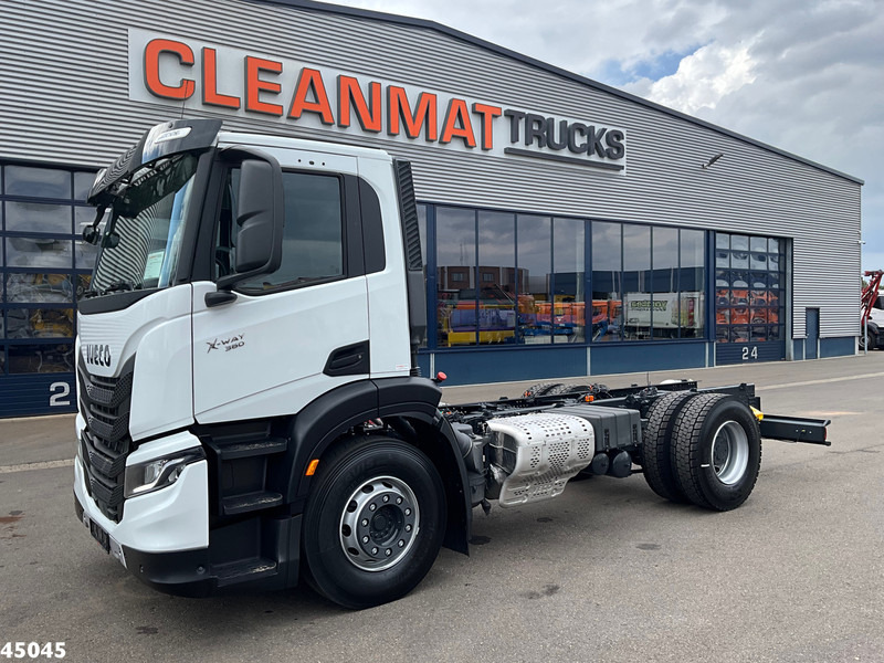 Iveco Stralis AD200X36 Huisvuilwagen Chassis NEW & UNUSED! - Alvaz teherautó: 1 kép. Iveco Stralis AD200X36 Huisvuilwagen Chassis NEW & UNUSED! - Alvaz teherautó: 1 kép.