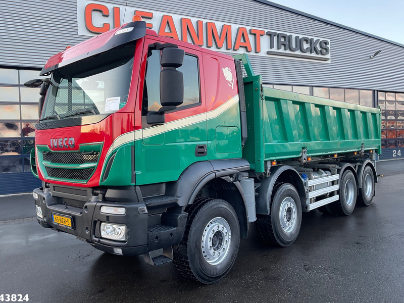 Iveco Trakker AT340T50 8x4 Euro 6 Kipper 16m³ - Billenőplatós teherautó: 3 kép. Iveco Trakker AT340T50 8x4 Euro 6 Kipper 16m³ - Billenőplatós teherautó: 3 kép.