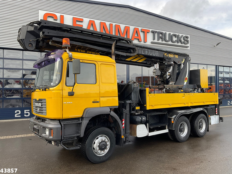 MAN F2000 6x6 Full Steel Manual Palfinger 68 Meter Dachdecker kran Just 54.133 km! - Darus autó: 2 kép. MAN F2000 6x6 Full Steel Manual Palfinger 68 Meter Dachdecker kran Just 54.133 km! - Darus autó: 2 kép.