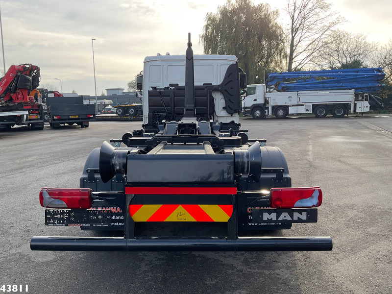 MAN TGL 12.220 Euro 6 12 Ton haakarmsysteem - Horgos rakodó teherautó: 4 kép. MAN TGL 12.220 Euro 6 12 Ton haakarmsysteem - Horgos rakodó teherautó: 4 kép.