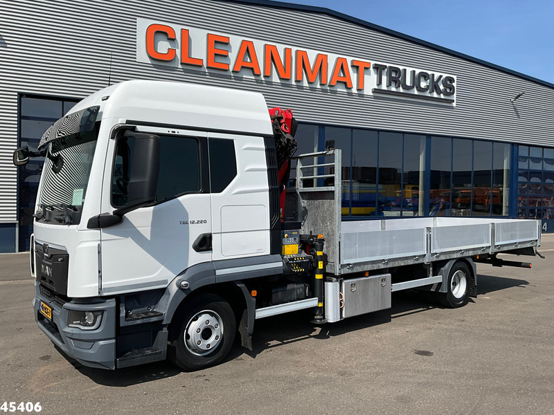 MAN TGL 12.220 Euro 6 Palfinger 11 Tonmeter laadkraan Just 54.870 km! - Darus autó: 2 kép. MAN TGL 12.220 Euro 6 Palfinger 11 Tonmeter laadkraan Just 54.870 km! - Darus autó: 2 kép.