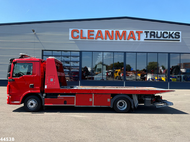 MAN TGL 12.250 Euro 6 Bergingsvoertuig - Vontató: 3 kép. MAN TGL 12.250 Euro 6 Bergingsvoertuig - Vontató: 3 kép.