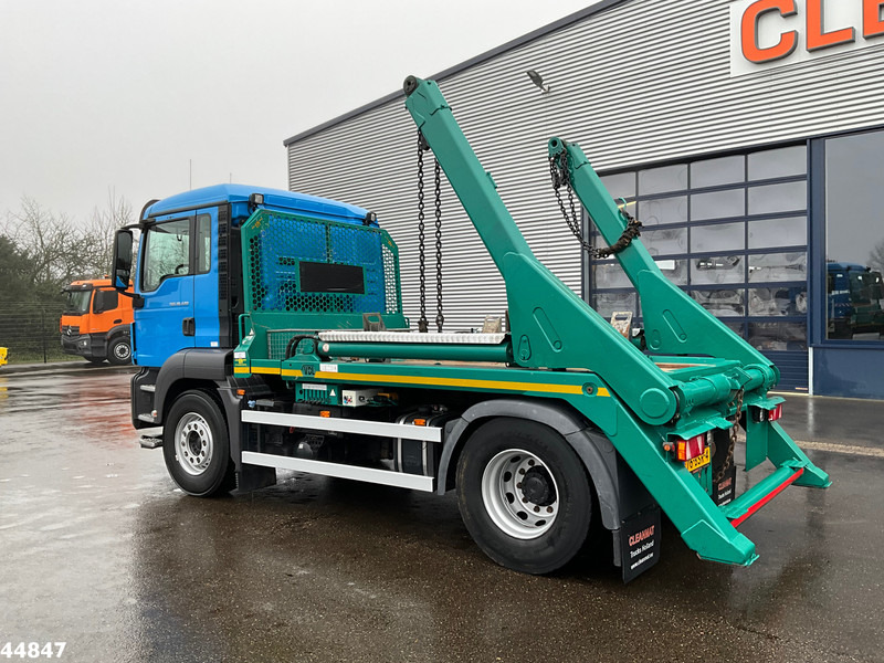 MAN TGS 18.420 Euro 6 Retarder VDL 13 Ton portaalarmsysteem - Konténerszállító: 4 kép. MAN TGS 18.420 Euro 6 Retarder VDL 13 Ton portaalarmsysteem - Konténerszállító: 4 kép.