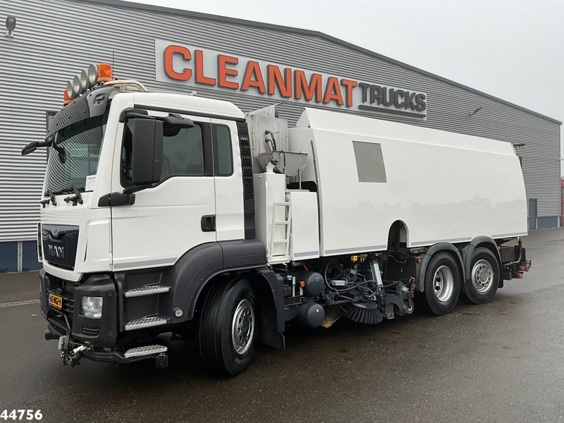 MAN TGS 26.440 Euro 6 Beam S14000 Wegdekreiniger - Utcaseprő gép: 2 kép. MAN TGS 26.440 Euro 6 Beam S14000 Wegdekreiniger - Utcaseprő gép: 2 kép.