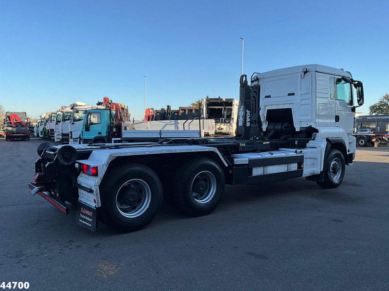 MAN TGS 26.500 6x4 Euro 6 Joab 24 Ton haakarmsysteem - Horgos rakodó teherautó: 4 kép. MAN TGS 26.500 6x4 Euro 6 Joab 24 Ton haakarmsysteem - Horgos rakodó teherautó: 4 kép.