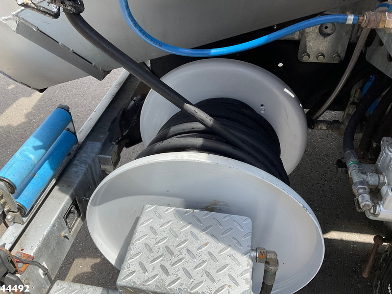 Szippantós autó MAN TGS 28.440 FFG Flensburger 12,5m³ Saug/Spul combi Waterrecycling: 14 kép. Szippantós autó MAN TGS 28.440 FFG Flensburger 12,5m³ Saug/Spul combi Waterrecycling: 14 kép.