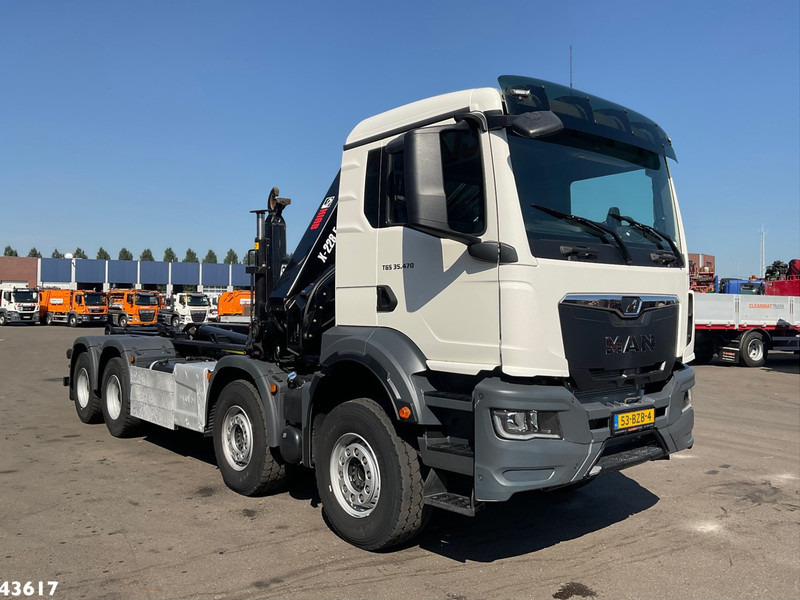 MAN TGS 32.470 8x4 Euro 6 Hiab 22 Tonmeter laadkraan Just 68.765 Km! - Horgos rakodó teherautó: 5 kép. MAN TGS 32.470 8x4 Euro 6 Hiab 22 Tonmeter laadkraan Just 68.765 Km! - Horgos rakodó teherautó: 5 kép.