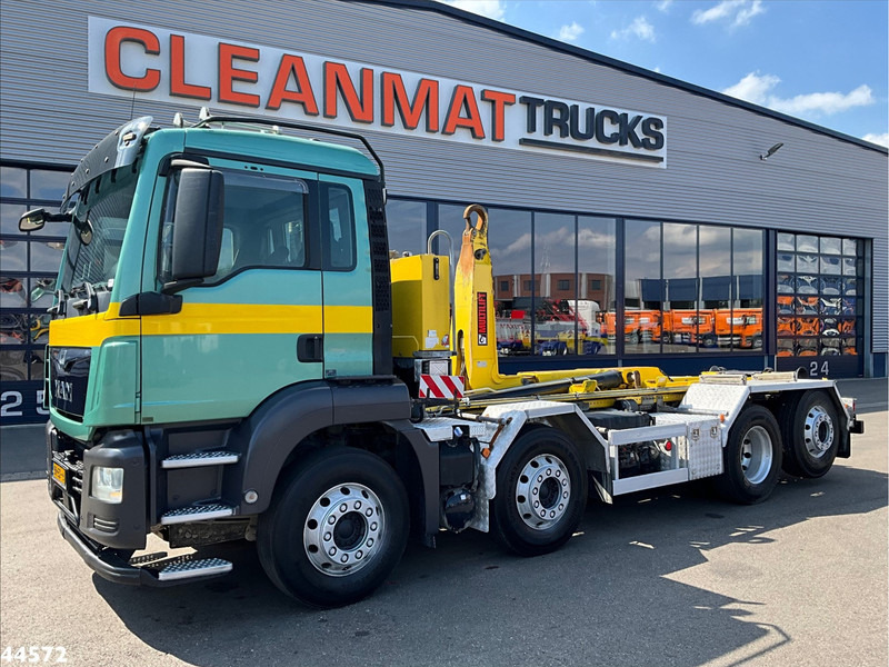 MAN TGS 35.440 8x2 Euro 6 Multilift 26 Ton haakarmsysteem - Horgos rakodó teherautó: 2 kép. MAN TGS 35.440 8x2 Euro 6 Multilift 26 Ton haakarmsysteem - Horgos rakodó teherautó: 2 kép.