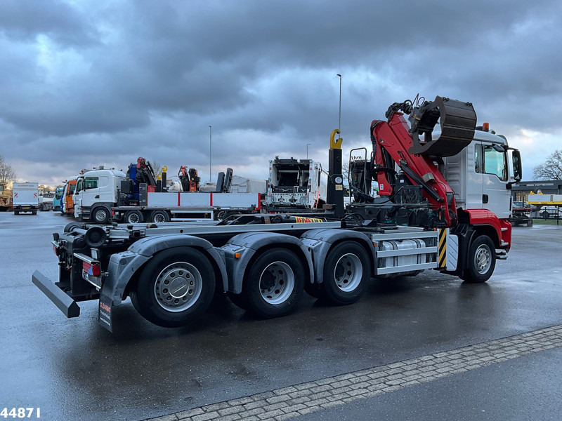 MAN TGS 35.440 8x4 HMF 16 Tonmeter Z-kraan - Horgos rakodó teherautó: 4 kép. MAN TGS 35.440 8x4 HMF 16 Tonmeter Z-kraan - Horgos rakodó teherautó: 4 kép.