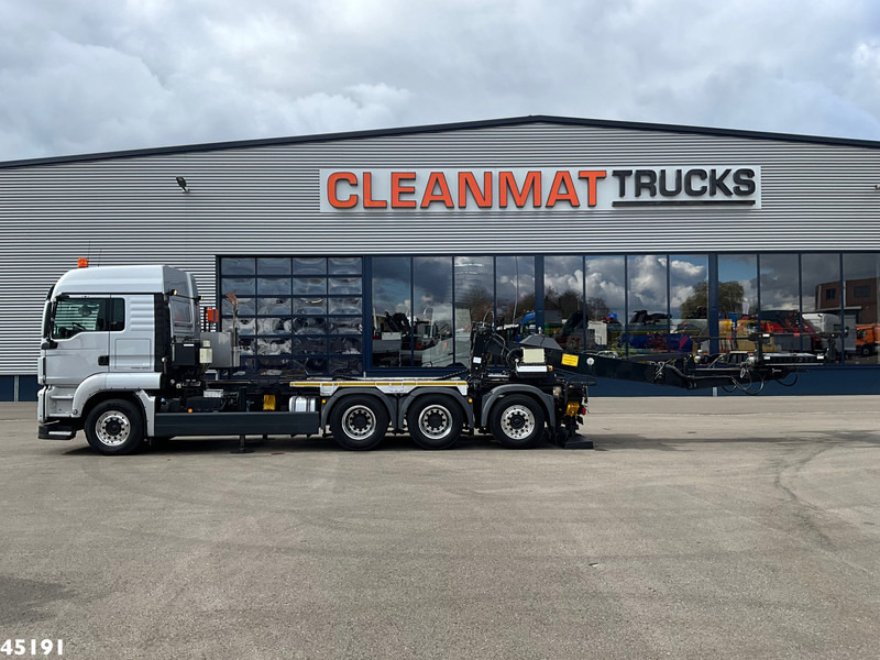 MAN TGS 35.480 Euro 6 8x4 Deuringer Garagetransporter - Cserefelépítményes teherautó: 3 kép. MAN TGS 35.480 Euro 6 8x4 Deuringer Garagetransporter - Cserefelépítményes teherautó: 3 kép.