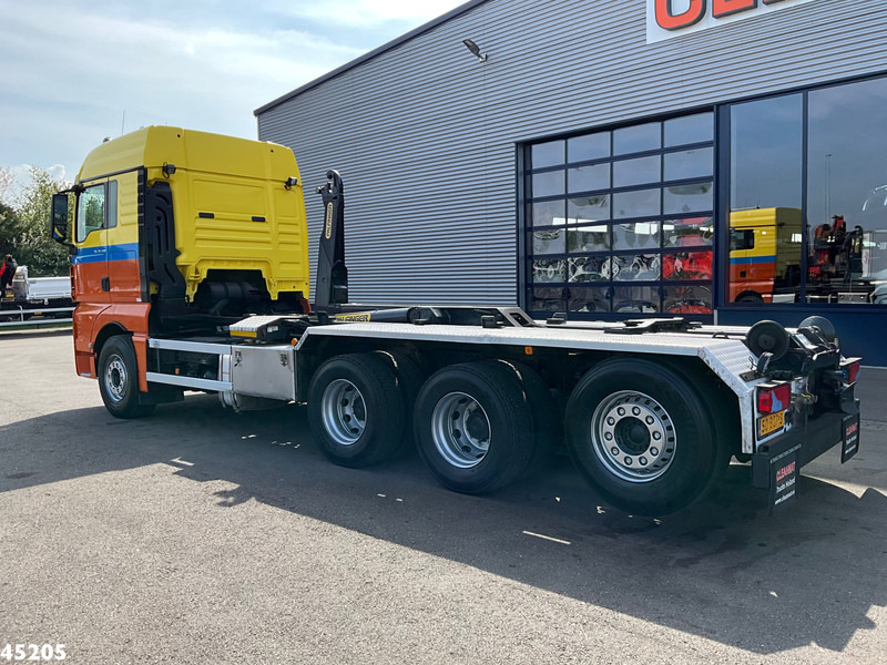 MAN TGX 35.440 Euro 6 8x4 26 Ton haakarmsysteem - Horgos rakodó teherautó: 3 kép. MAN TGX 35.440 Euro 6 8x4 26 Ton haakarmsysteem - Horgos rakodó teherautó: 3 kép.