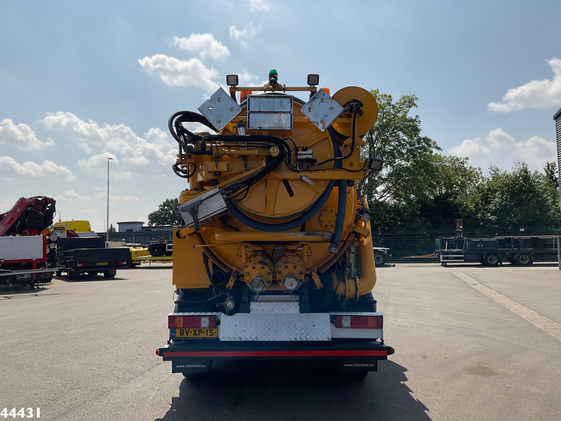 Mercedes-Benz AXOR 2533 Euro 5 Koks Combi - Szippantós autó: 4 kép. Mercedes-Benz AXOR 2533 Euro 5 Koks Combi - Szippantós autó: 4 kép.