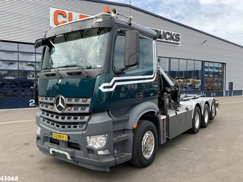 Mercedes-Benz Arocs 3251 8x4 Euro 6 Hiab 28 Tonmeter laadkraan - Horgos rakodó teherautó, Darus autó: 2 kép. Mercedes-Benz Arocs 3251 8x4 Euro 6 Hiab 28 Tonmeter laadkraan - Horgos rakodó teherautó, Darus autó: 2 kép.