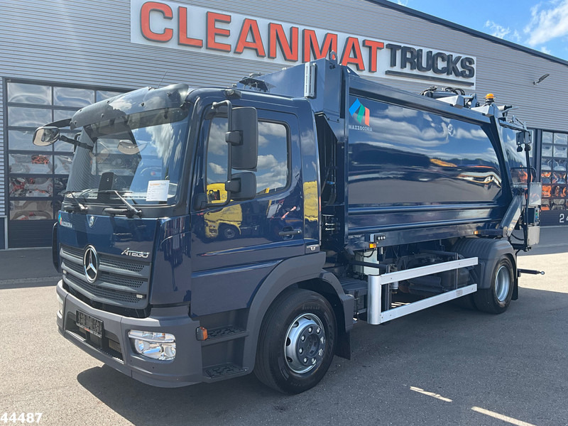 Mercedes-Benz Atego 1524 Euro 6 Fratelli Mazzocchia 12m² - Szemetesautó: 1 kép. Mercedes-Benz Atego 1524 Euro 6 Fratelli Mazzocchia 12m² - Szemetesautó: 1 kép.