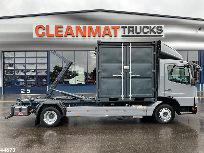 Mercedes-Benz Atego 816 Euro 5, 3 Ton haakarmsysteem - Horgos rakodó teherautó: 2 kép. Mercedes-Benz Atego 816 Euro 5, 3 Ton haakarmsysteem - Horgos rakodó teherautó: 2 kép.