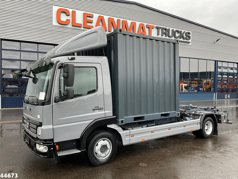 Mercedes-Benz Atego 816 Euro 5, 3 Ton haakarmsysteem - Horgos rakodó teherautó: 4 kép. Mercedes-Benz Atego 816 Euro 5, 3 Ton haakarmsysteem - Horgos rakodó teherautó: 4 kép.