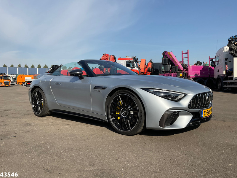 Mercedes-Benz SL-Klasse 63 AMG 4MATIC+ Roadster - Autó: 4 kép. Mercedes-Benz SL-Klasse 63 AMG 4MATIC+ Roadster - Autó: 4 kép.